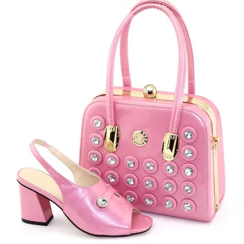Karstā pārdošanas rozā sieviešu sūkņi ar lielo kristāla apdare somā noteikti āfrikas kurpes mača soma V8101